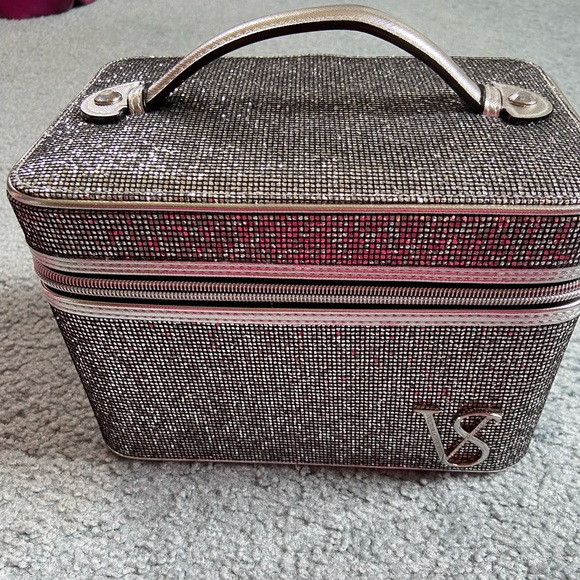 Victoria's Secret Other - Victoria’s Secret silver glitter makeup organizer bag with 3 compartments